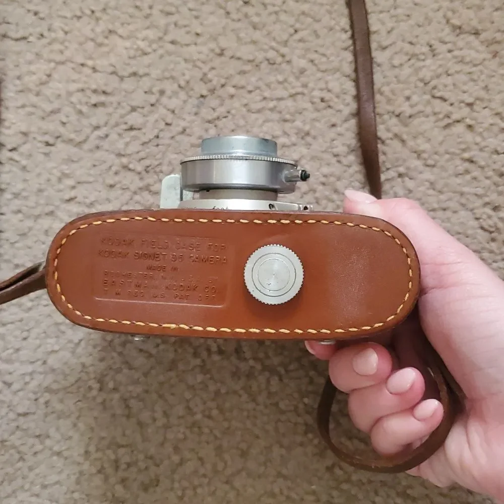 Vintage Kodak Signet 35 Camera w/ Leather Case